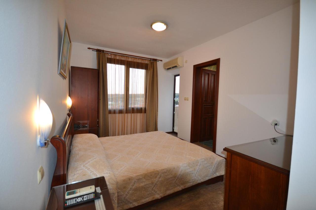 More Family Hotel Szozopol Kültér fotó